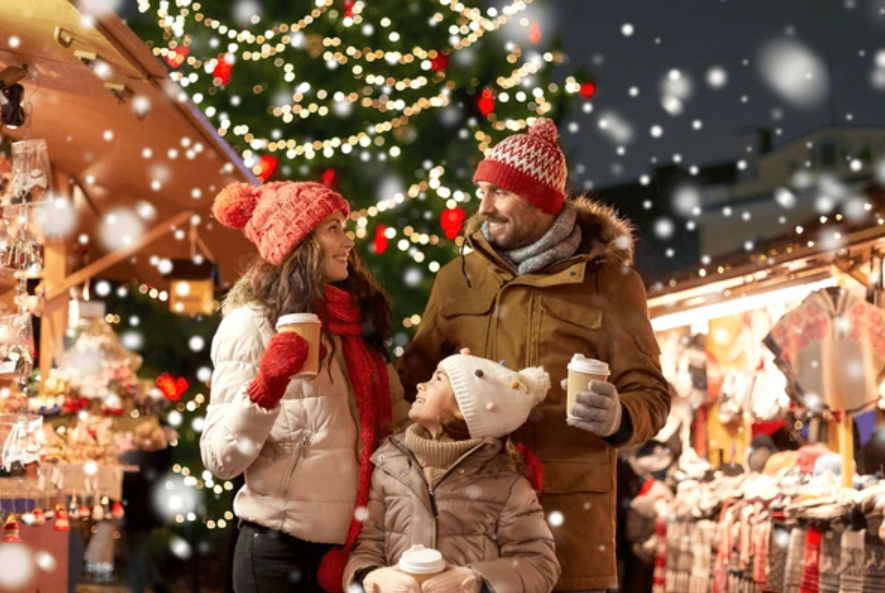 Perinteiset Marjaniemen  joulumarkkinat  sunnuntaina Ison-Antin leikkipuistossa 21.12.2025 klo. 10-13 jouluinen tunnelma ja kuuset yhdestä osoitteesta! 🎄